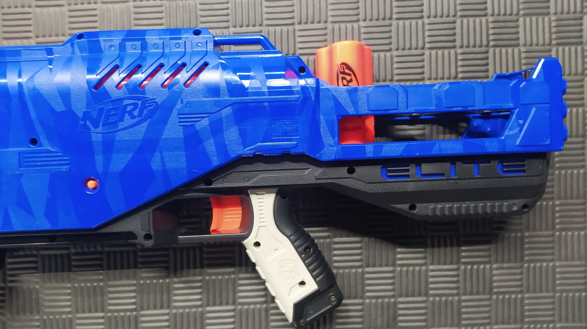 Nerf Trilogy DS - 15 с одной гильзой в комплекте оригинал