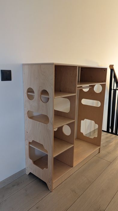 Дитяча шафа Монтесорі Wood and Hearts