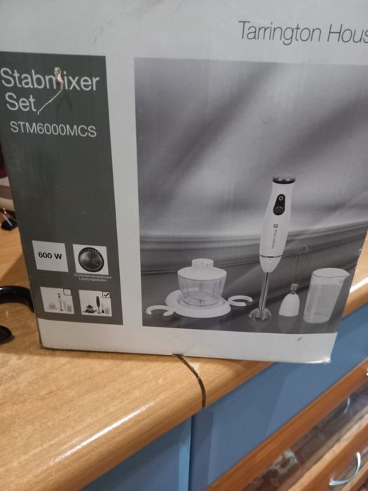 Блендер погружний в наборі