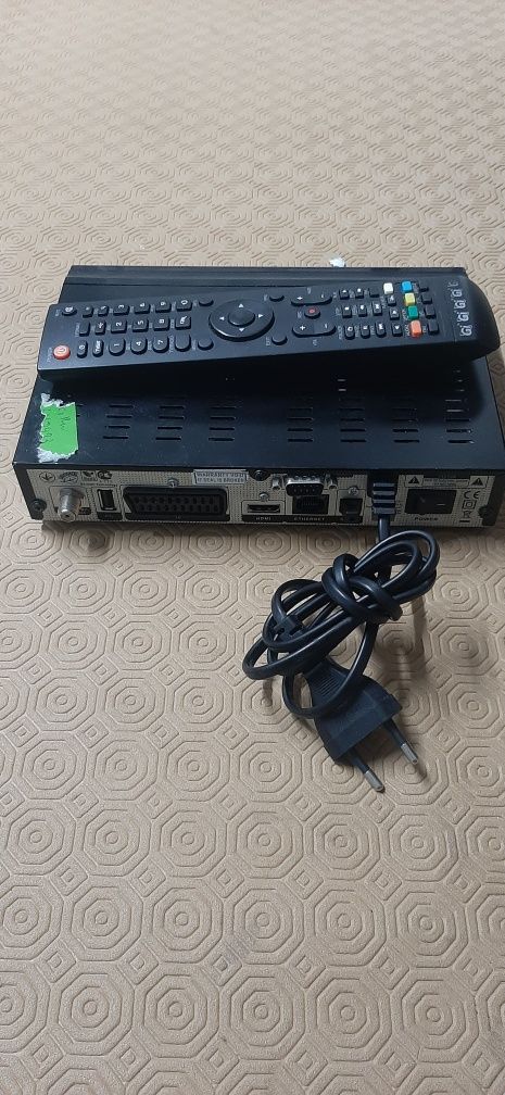 Box satelite galaxy innovations