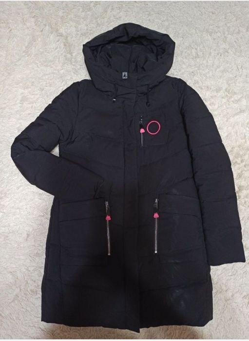 Куртка зимова, розмір М