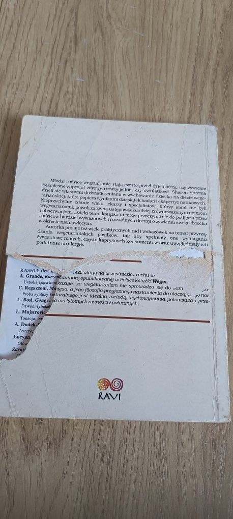 Wegetariańskie niemowlę. Yntema Sharon
