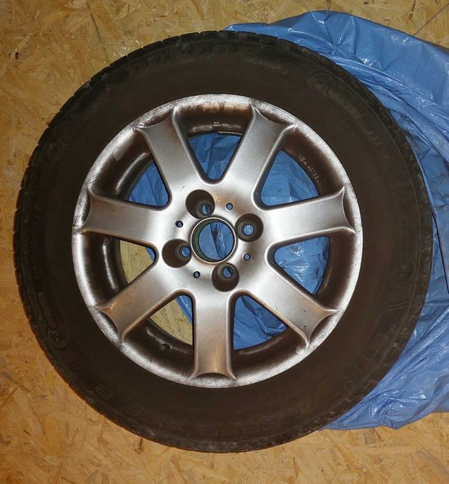 Felgi aluminiowe z oponami letnimi Dunlop 185/65/R15 - 4 sztuki