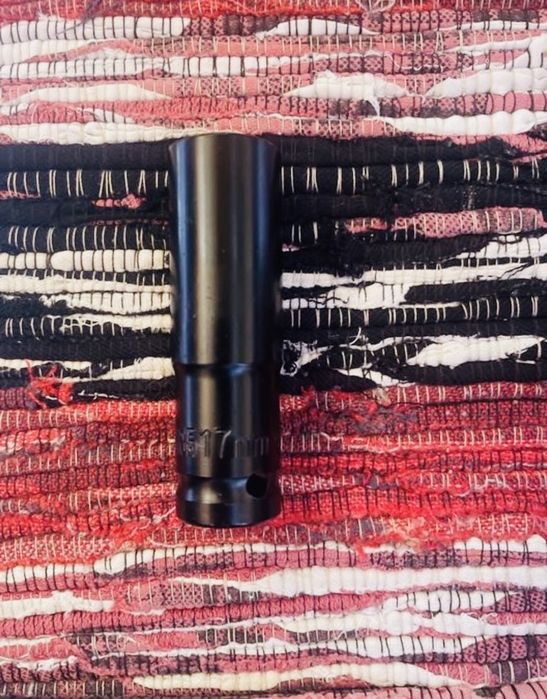 ударна головка шестигранна Подовжена 17мм 1/2 chrome-vanadium