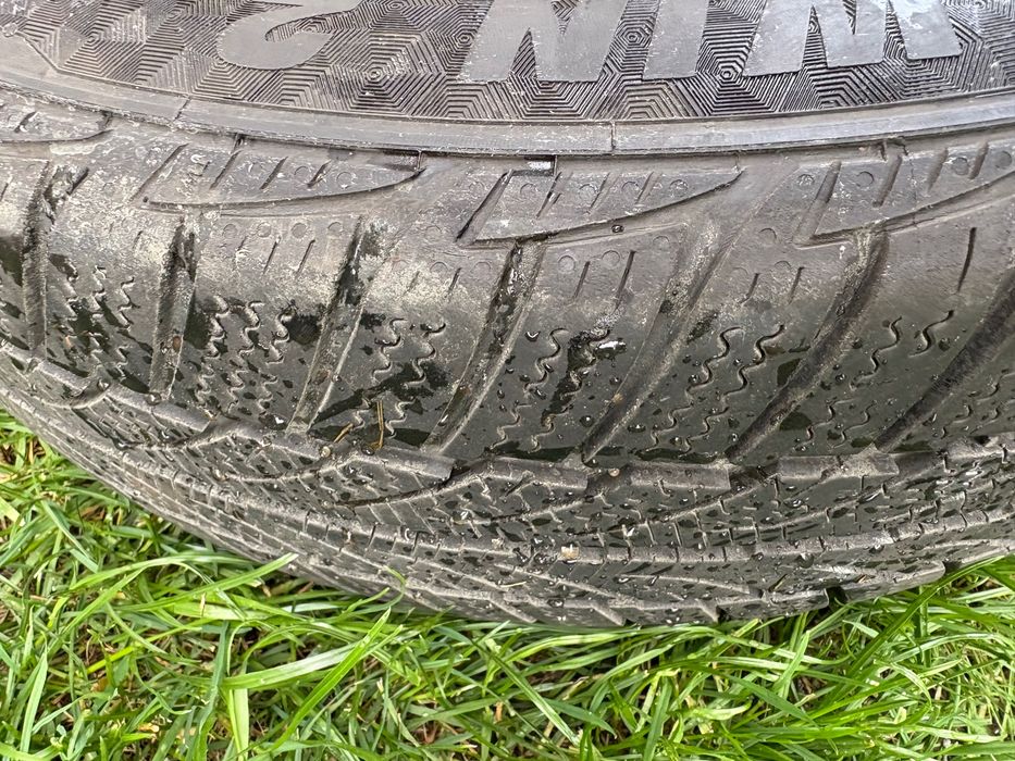 Opony zimowe 175/65 R 15