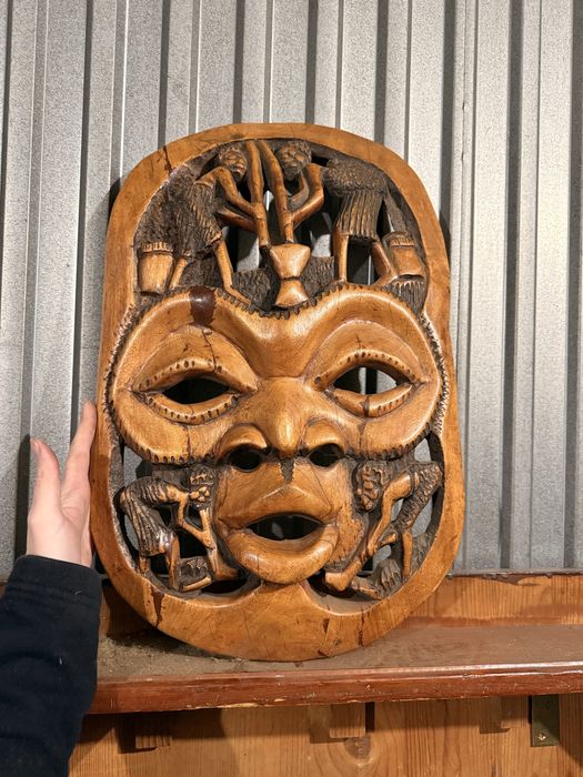 Duża maska afrykańska