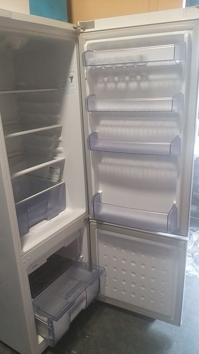 Холодильник Beko cs325020