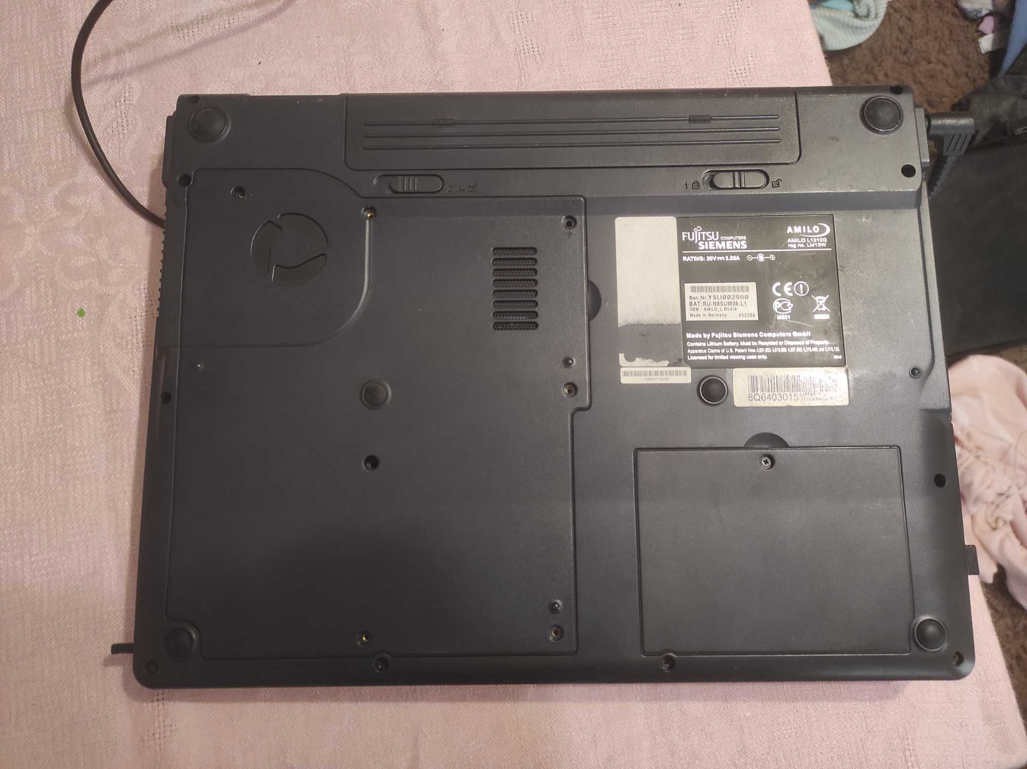 Ноутбук Fujitsu AMILO L1310G. Сумка та мишка.