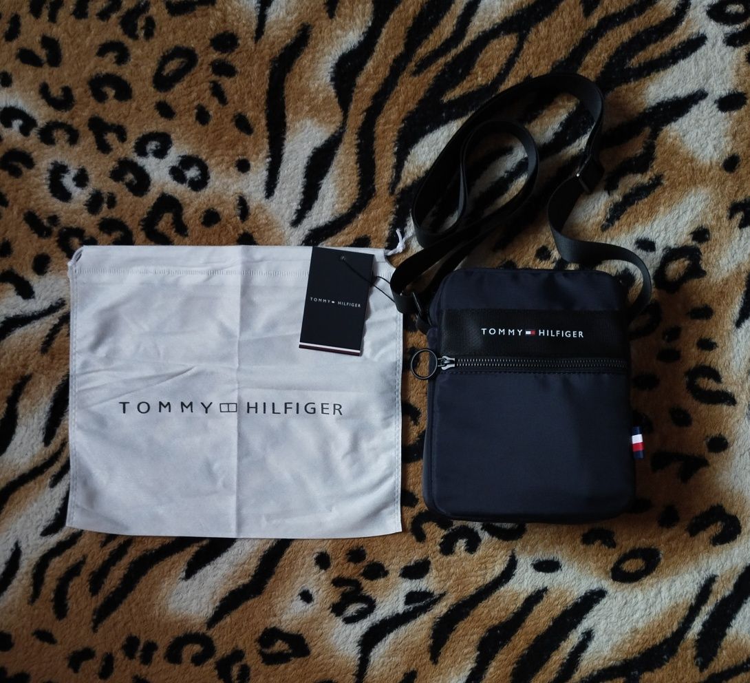Сумка Tommy Hilfiger ( месенджер , барсетка , сумка , слінг бег)