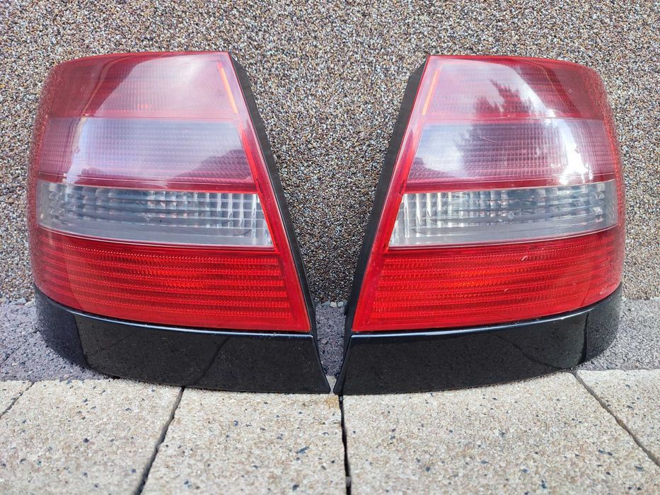 Lampa Tylna Prawa Lewa Audi A4 B5 Sedan Lift