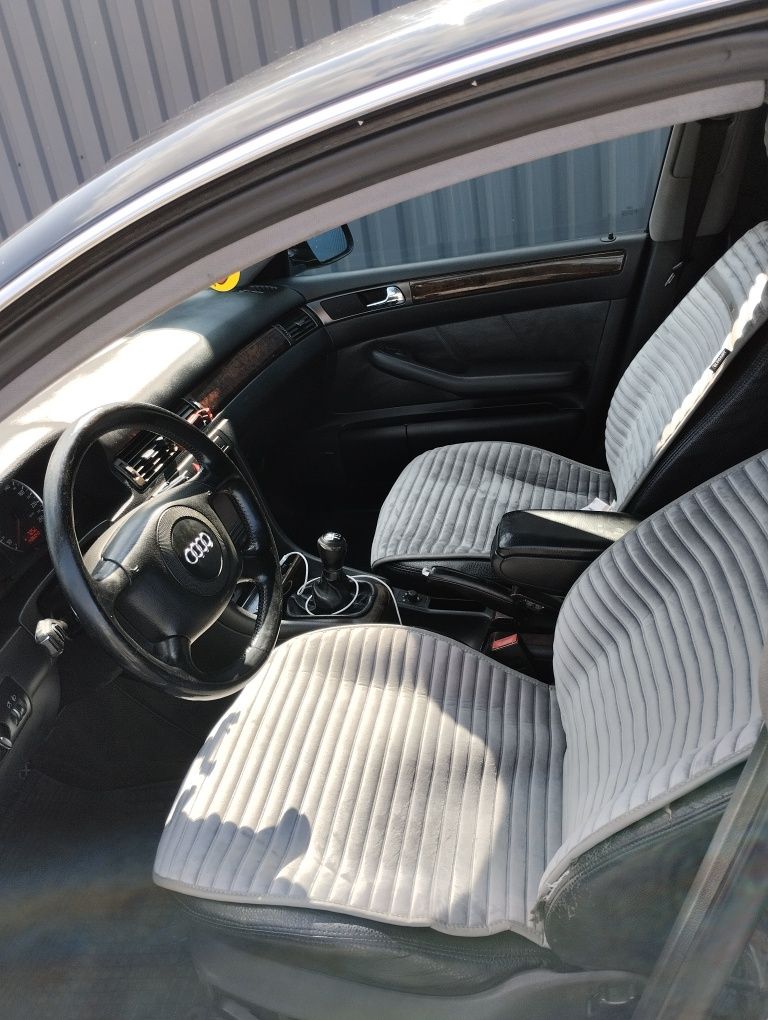 Audi A6C5 2000 2.5 TDI