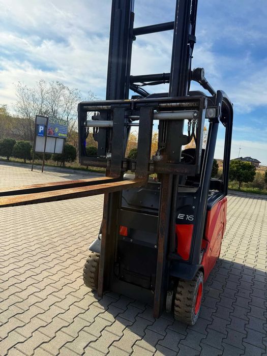 wózek widłowy elektryczny LINDE E16PH przesuw pozycjoner wideł 2011rok