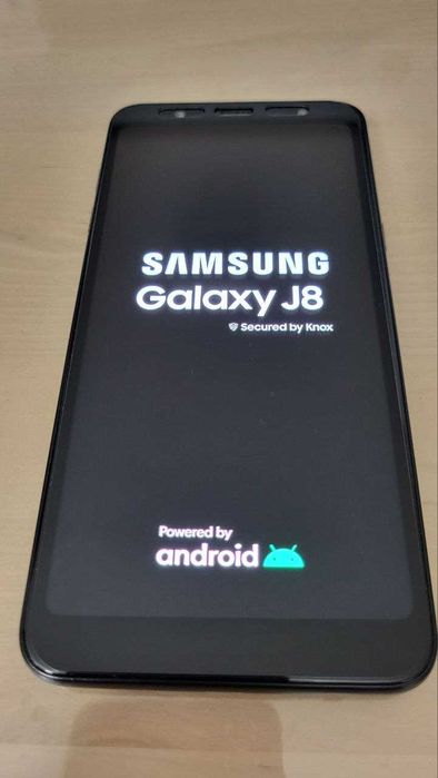 Мобільний телефон Samsung Galaxy J8 2018 (SM-J810F 3/32GB)