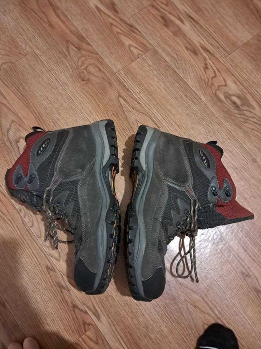 трекінгові Trezeta