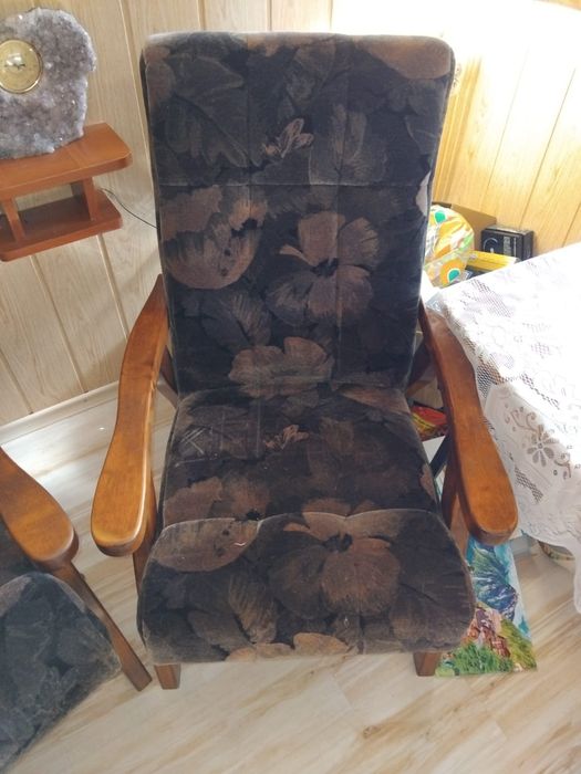 Fotele vintage PRL 2szt bardzo dobry stan
komplet 2 sztuki w BDB stan
