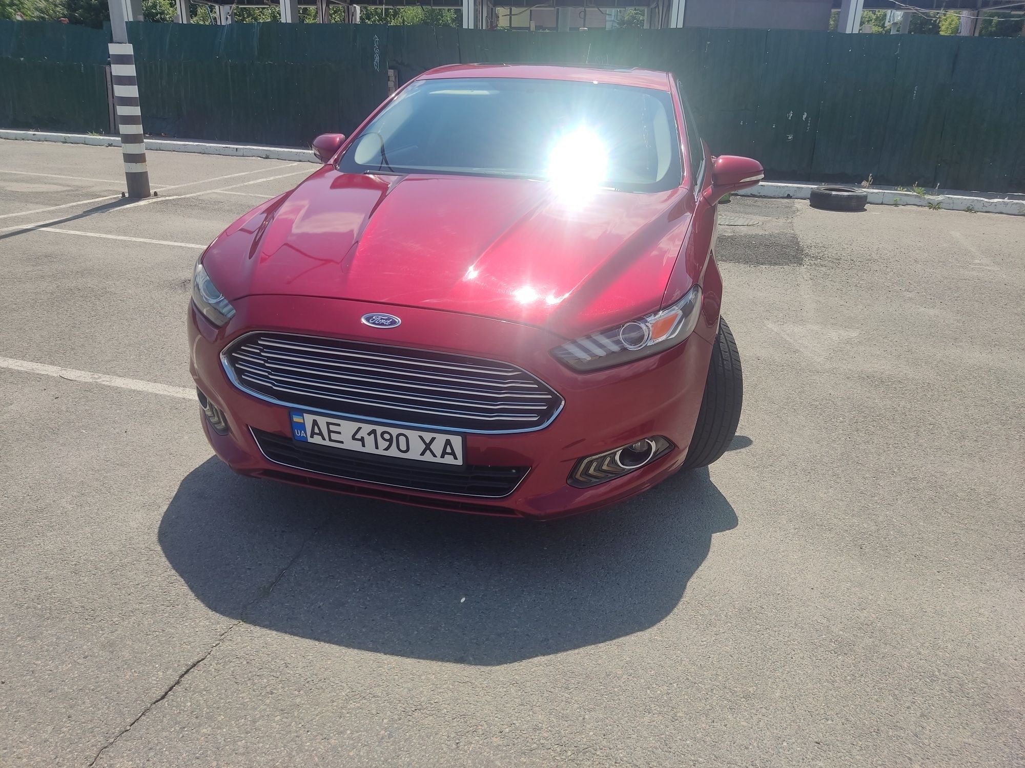 Ford fusion hybrid usa 2015. Гибрид Форд фьюжн