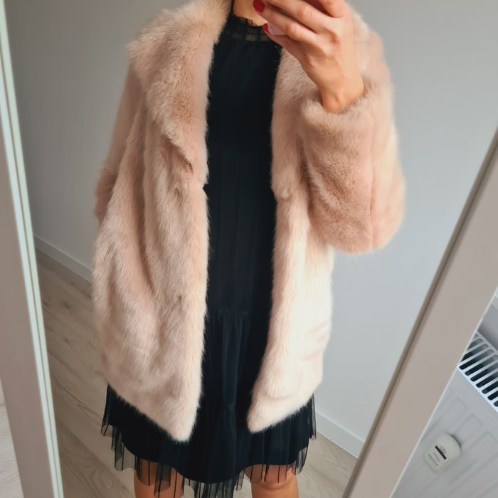 Czarna elegancka sukienka idealna na sylwestra ,nowa od Reserved