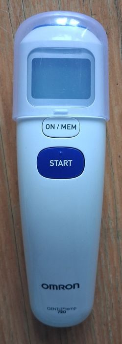 Инфракрасный термометр OMRON Gentle Temp 720 (МС-720-Е)