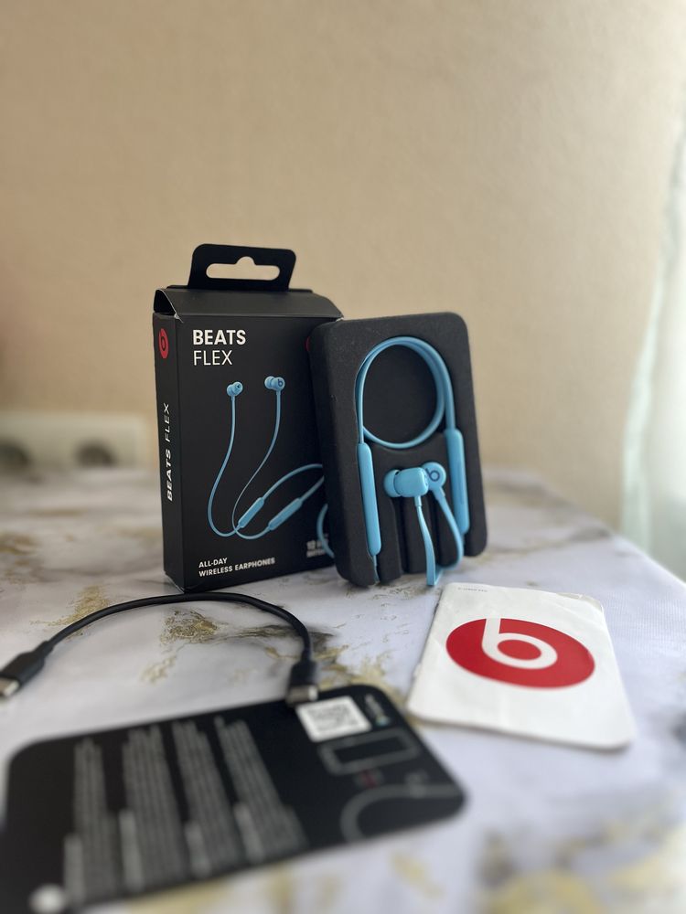 Без проведні навушники BEATS FLEX