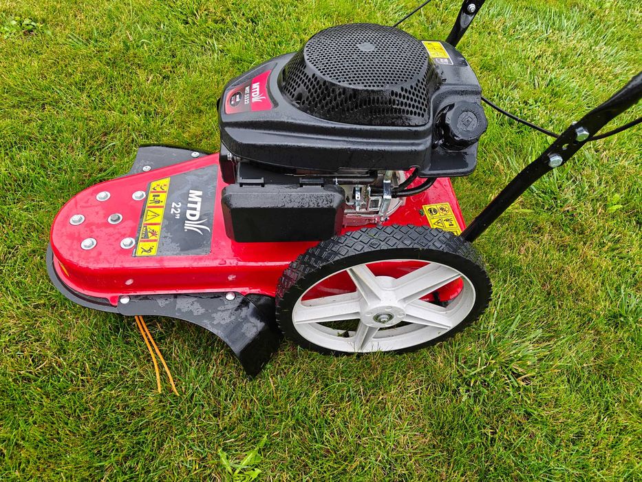 Kosiarka spalinowa żyłkowa MTD WST 5522 pojemność 159cc