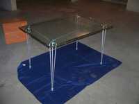 mesa com tampo de vidro de 1,20 m x 80 cm