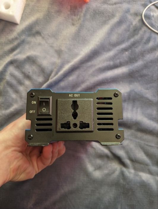 FDIK 2200W инвертор ( інвертор ) DC to AC - 12v to 220v