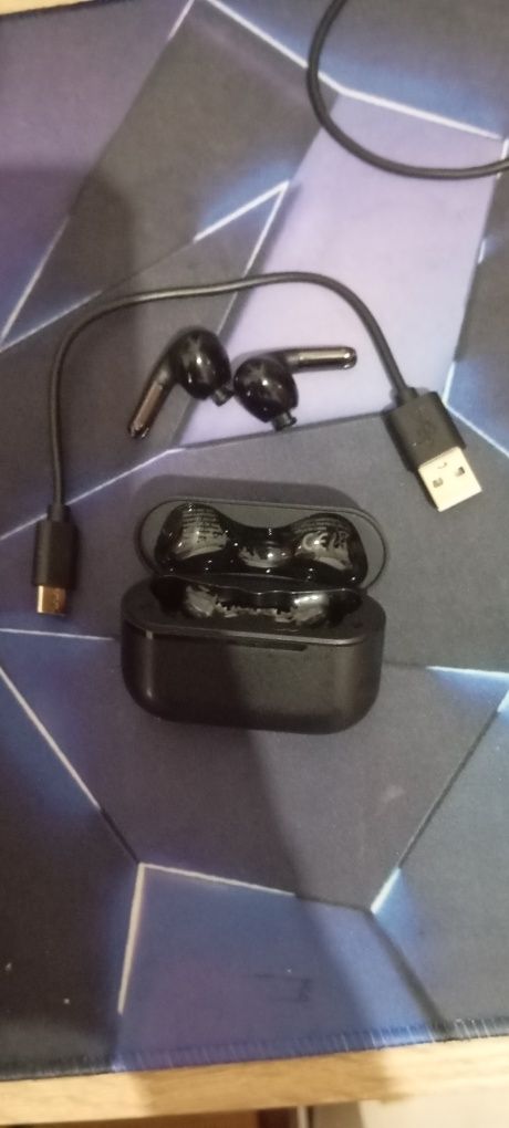 Fones bluetooth preto