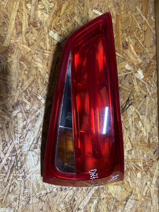 Farolim traseiro direito Audi A1