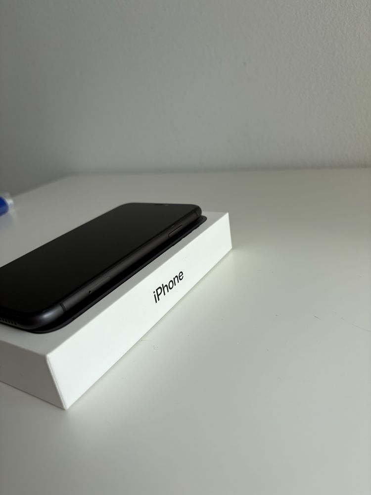 Iphone 11 em excelente estado