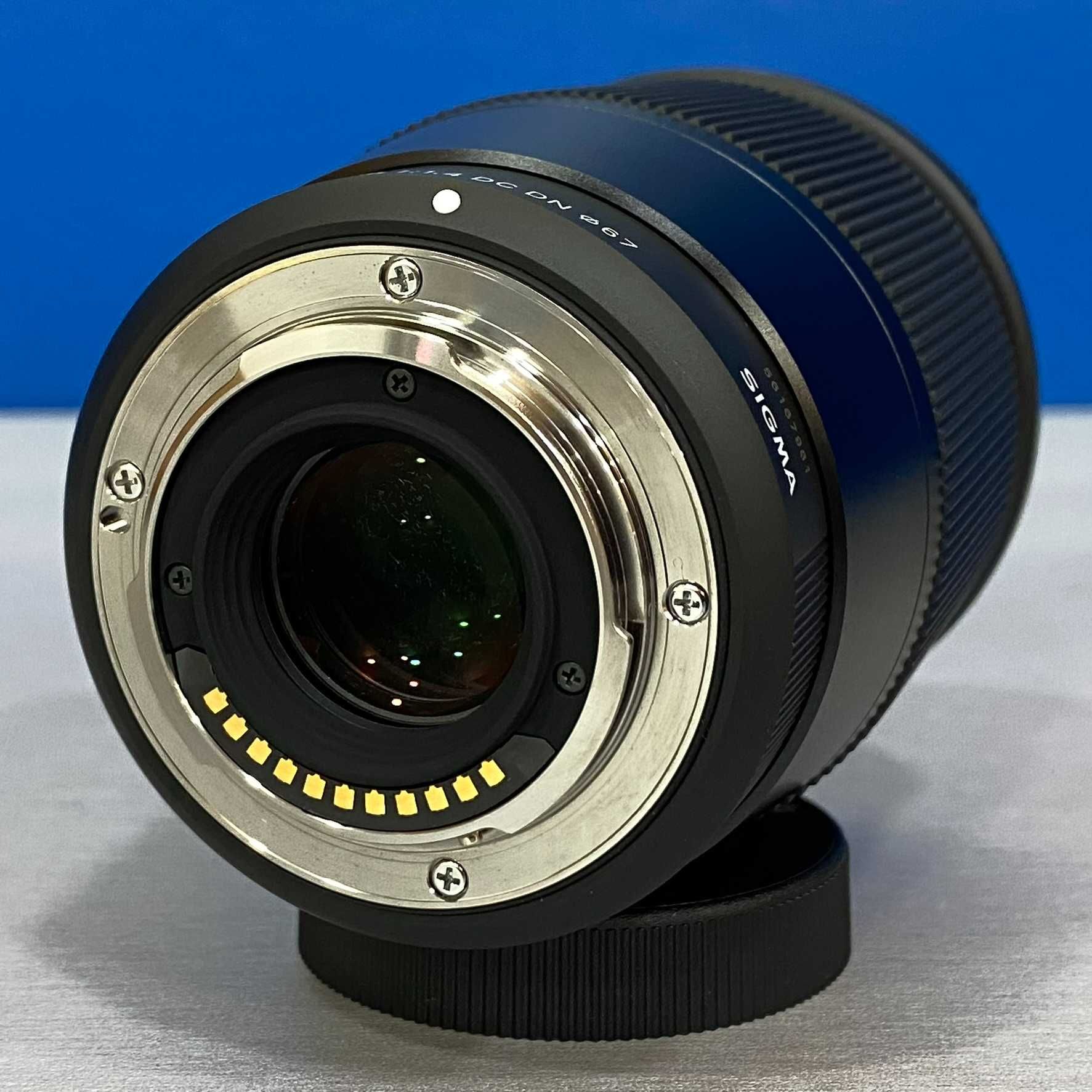 Sigma 16mm f/1.4 DC DN Contemporary (Micro 4/3) - NOVA