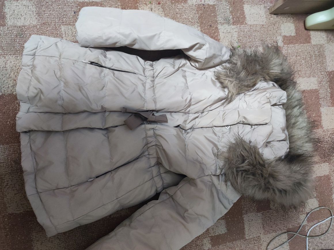 Продам куртки Zara на дівчинку 4-6
