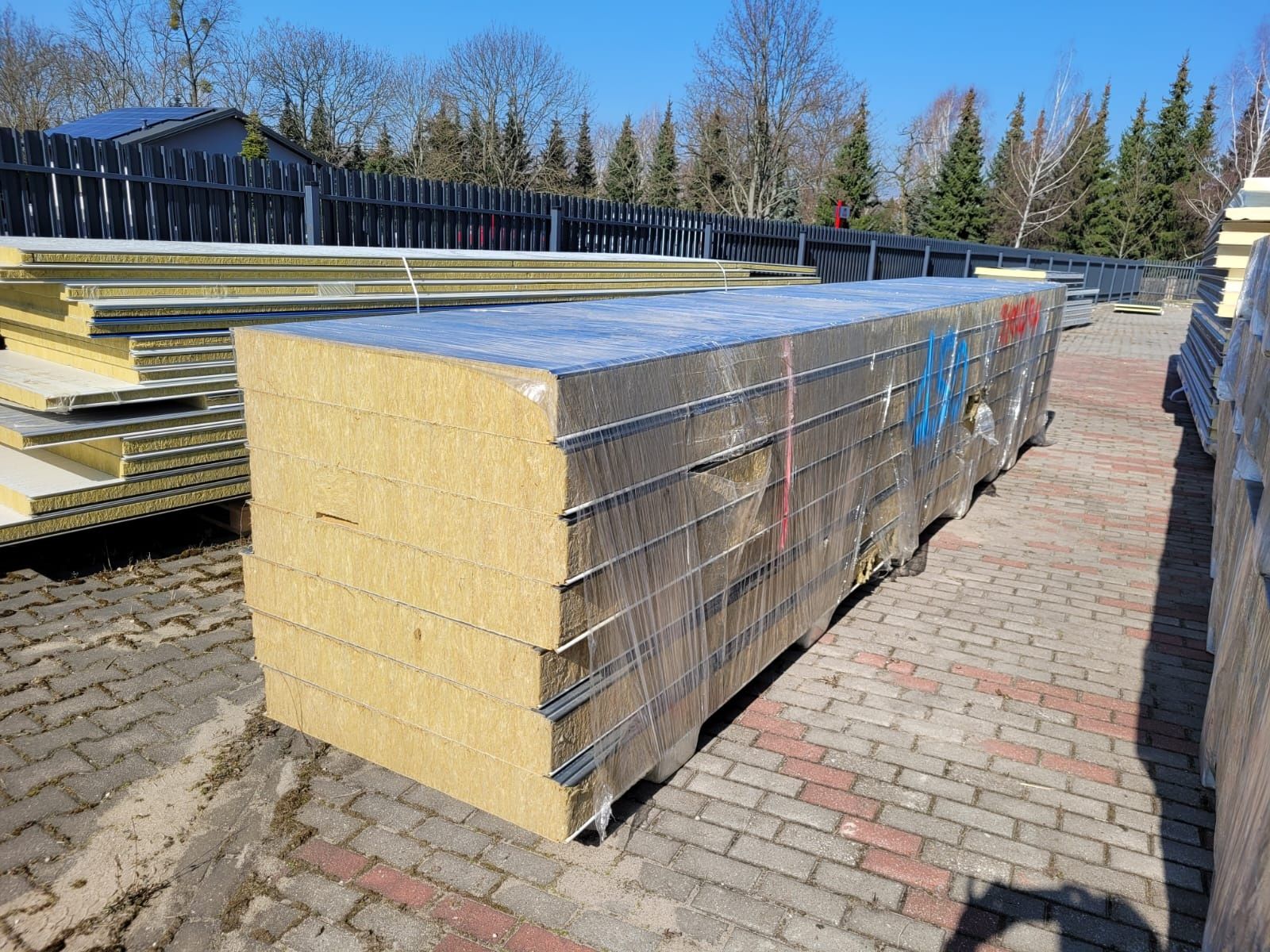 Płyta warstwowa ścienna 150mm wełna grafitowa  II gat NOWA