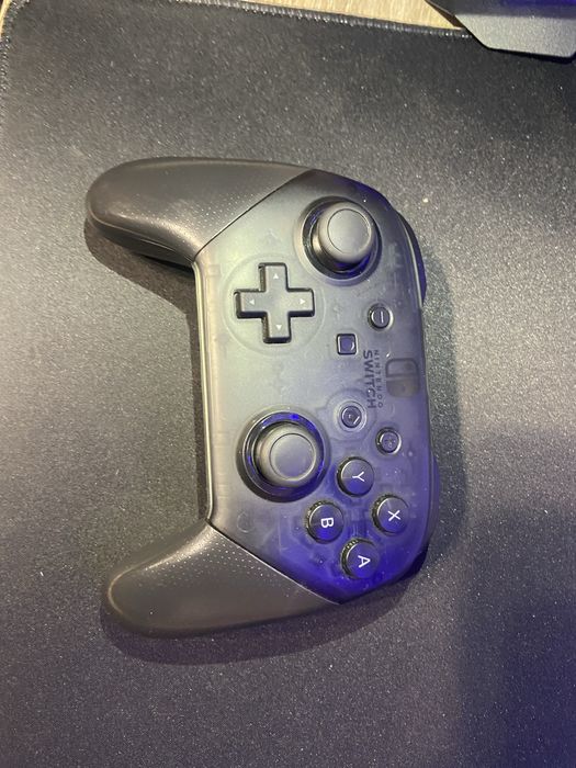 Nintendo Switch Pro Controller