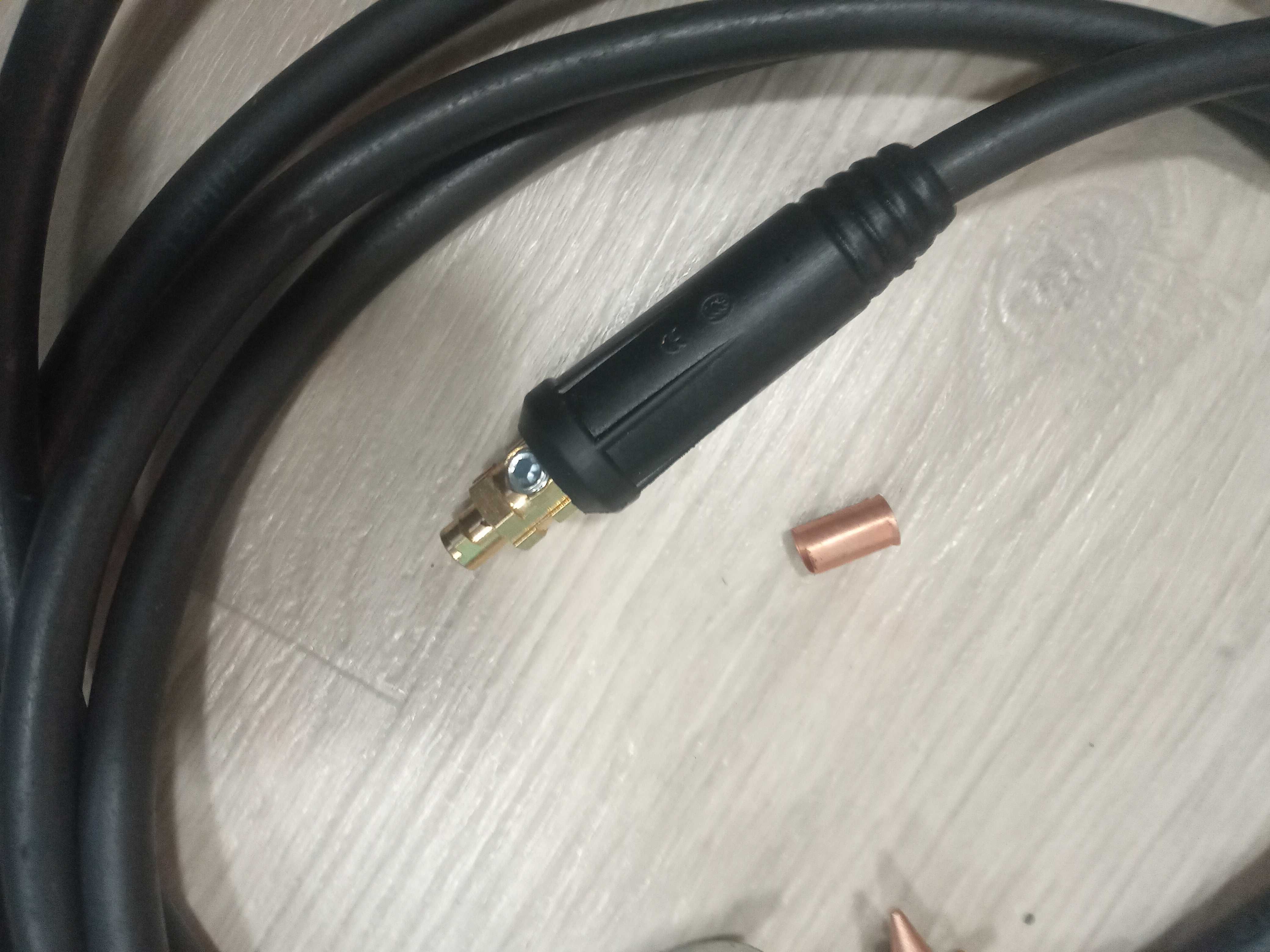 Сварочный кабель +Клема-масса магнитная+штекер папа