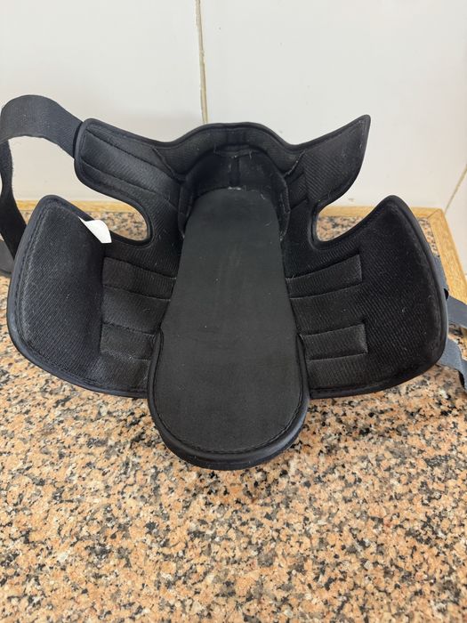 Vendo dois sapatos ortopédicos BAROUK