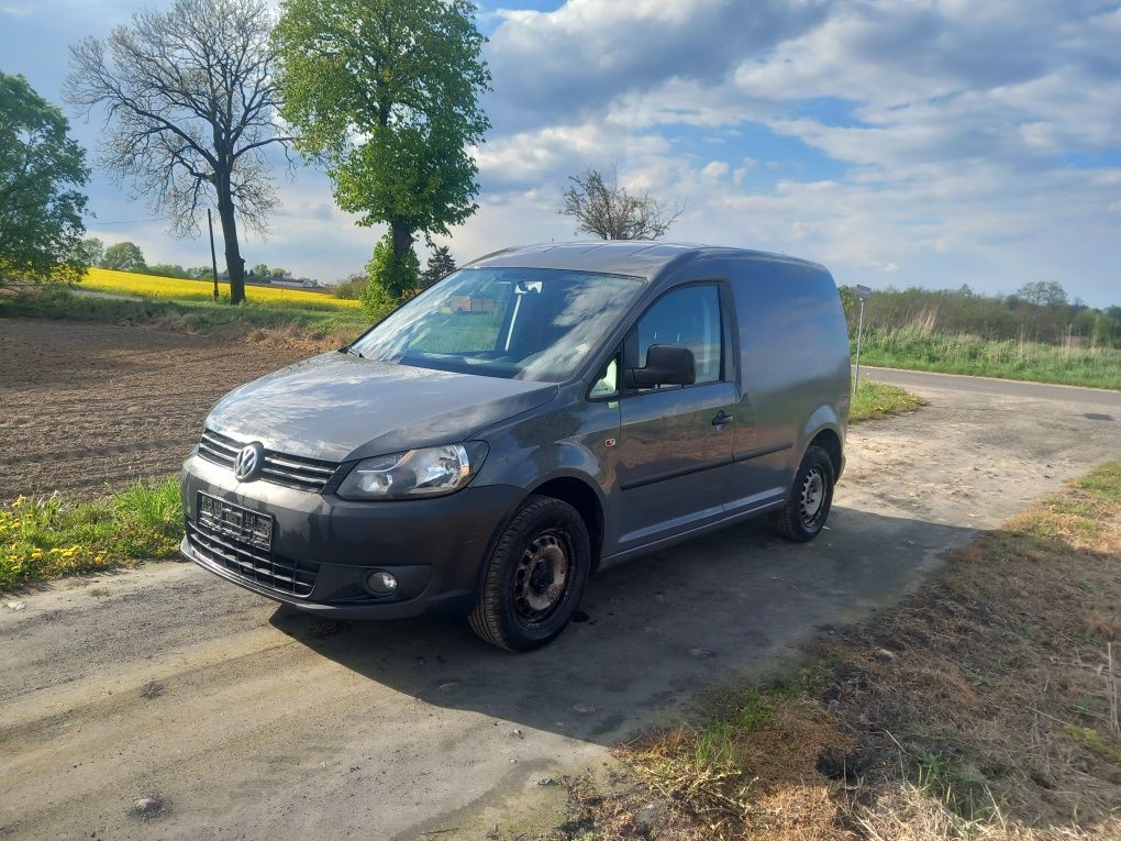 Volkswagen caddy  1,6 tdi KLIMA!! 2011r