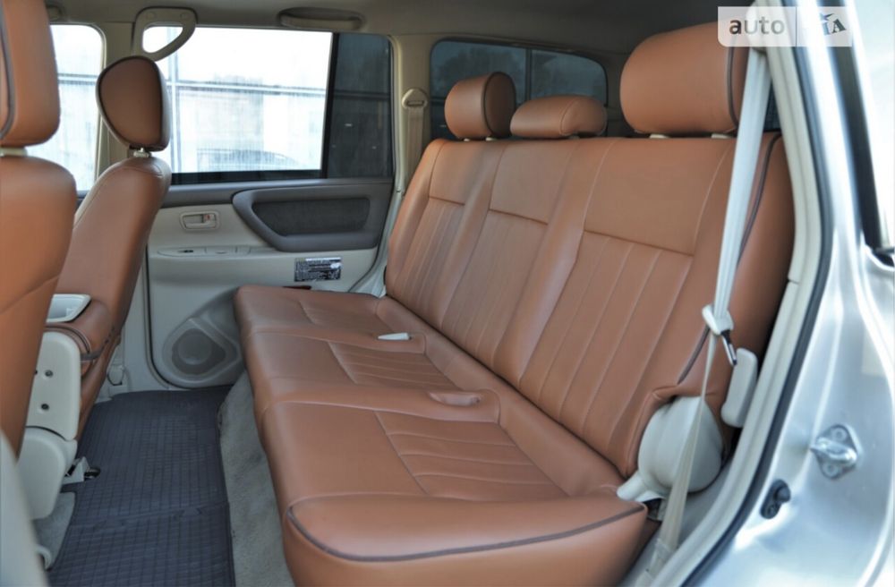 Toyota Land Cruiser 105
