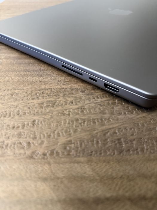 MacBook 16 Pro M1 max 32gb 1tb ssd