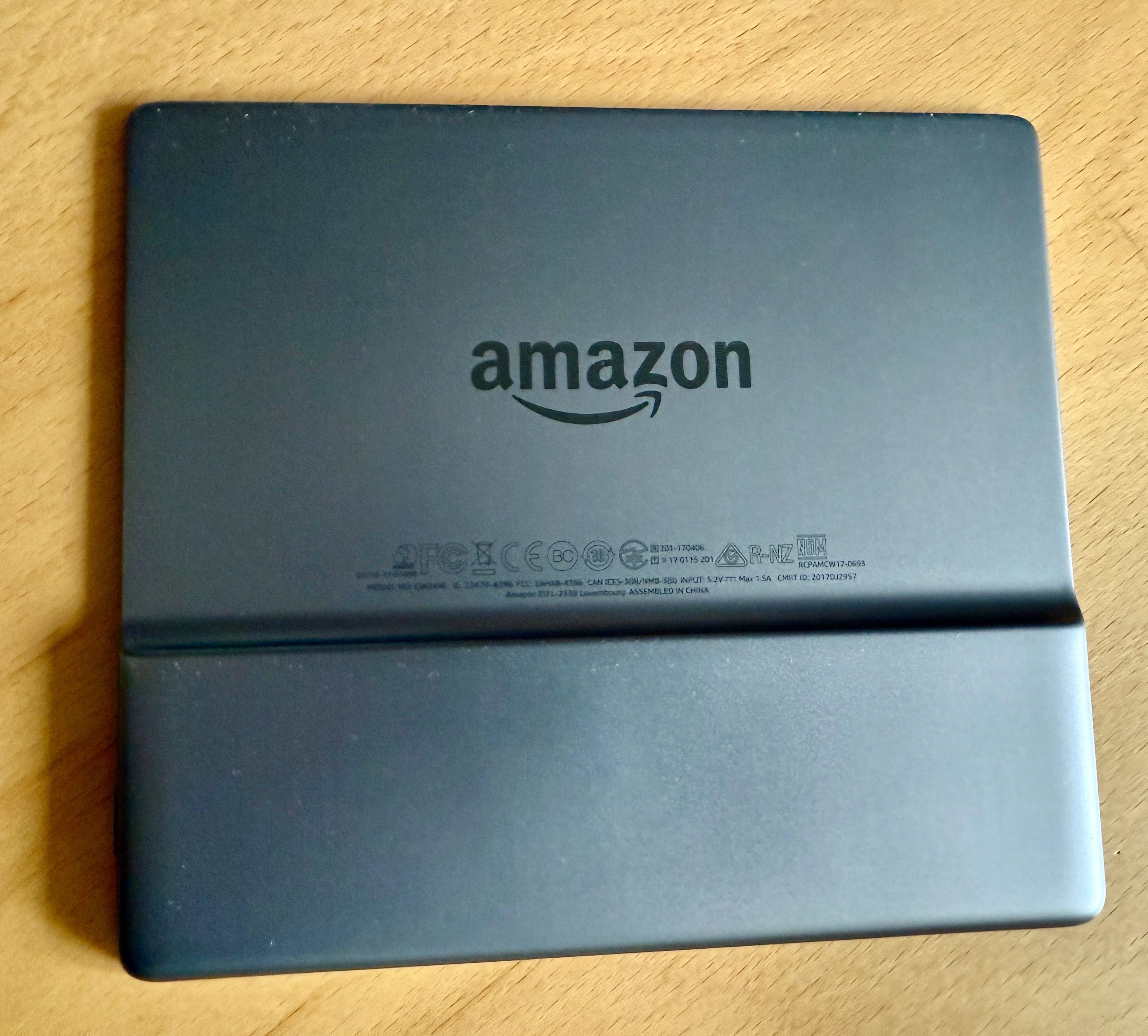 Kindle Oasis 2 plus 2 etui