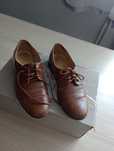 Eleganckie buty chłopięce