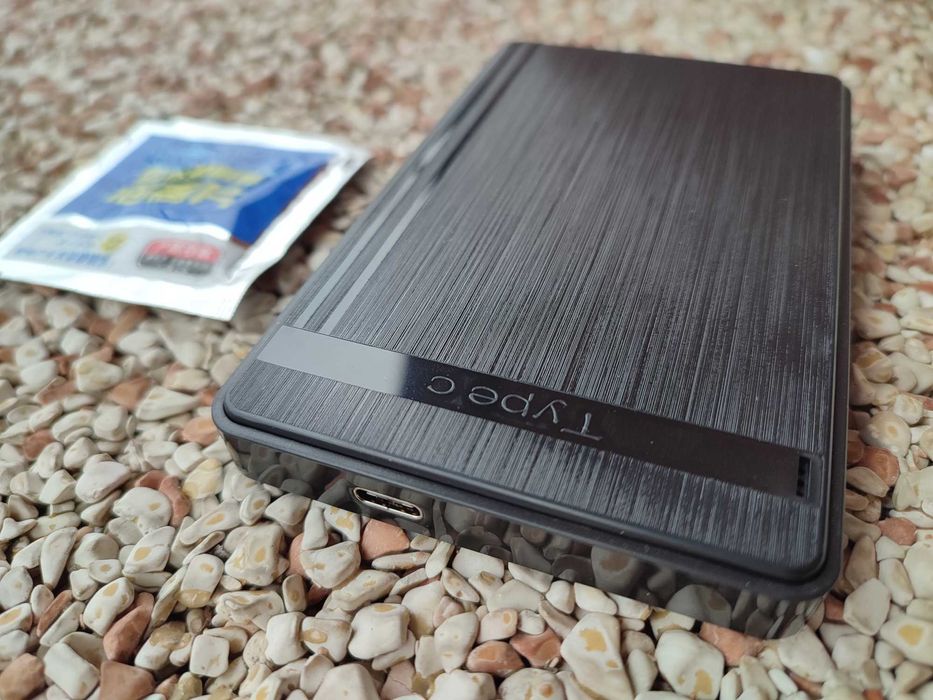 Kapsułka, koncentrat + obudowa na dyski SSD / HDD 2,5'' USB-C. Nowe.