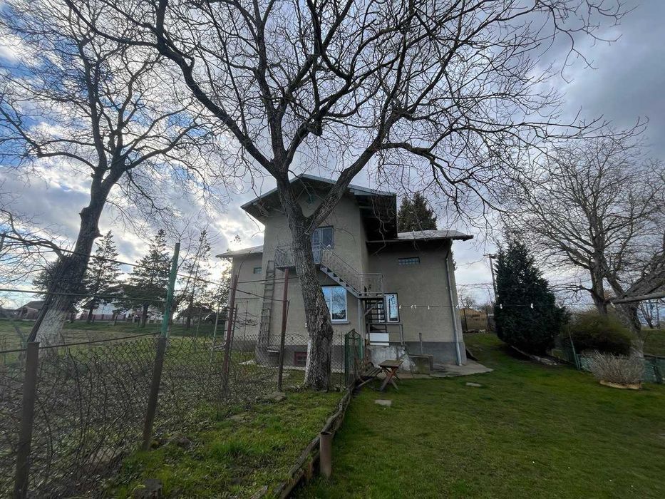 Житловий будинок поблизу м. Стрий та м. Моршин