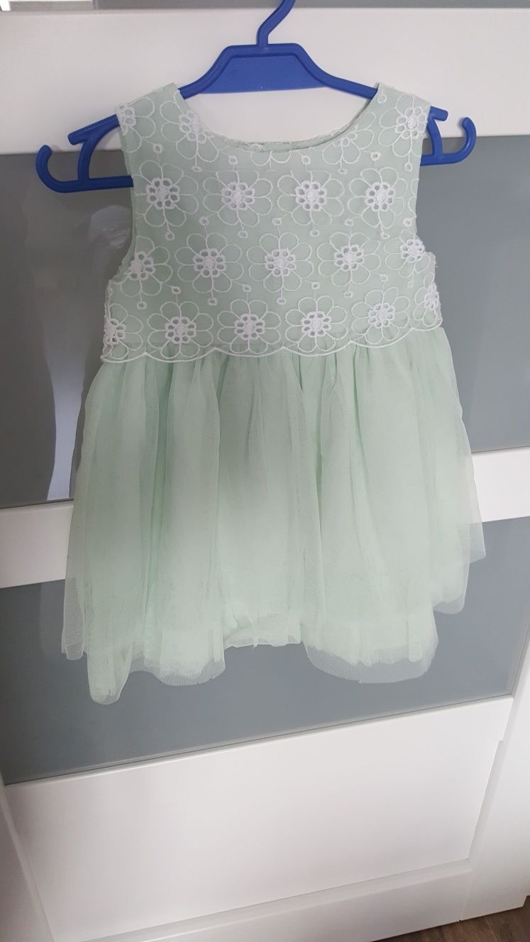 Sukienka sukieneczka pastelowa na wesele elegancka tiul miętow