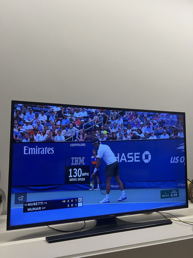 TV Samsung 48” JU6400 6 Series FLAT UHD 4k Smart LED