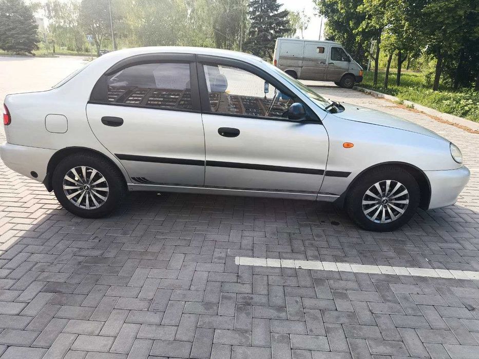 Продам машину daewoo sens