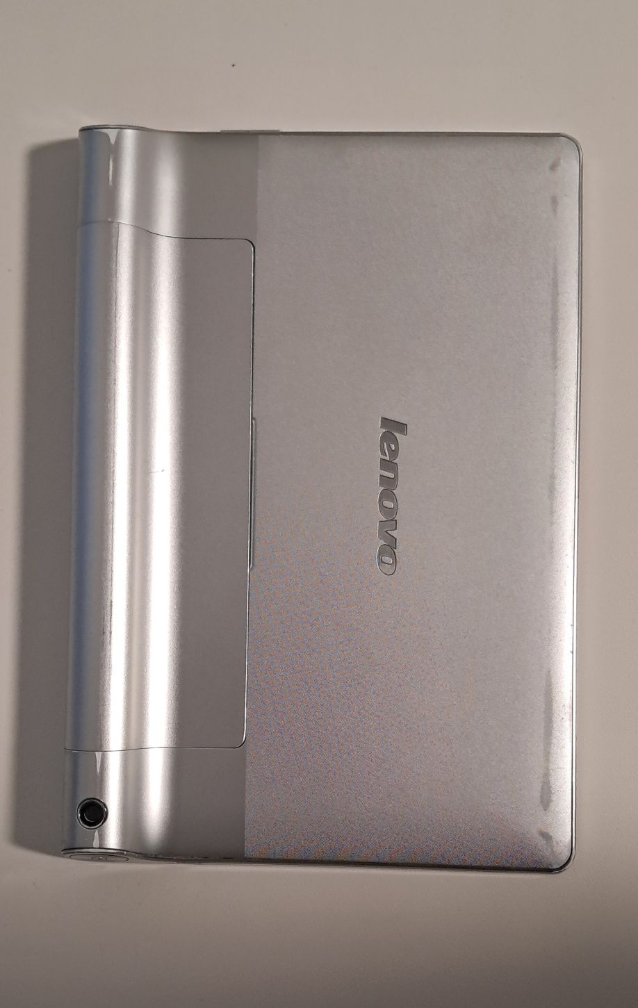 Lenovo yoga tablet 8" 60044