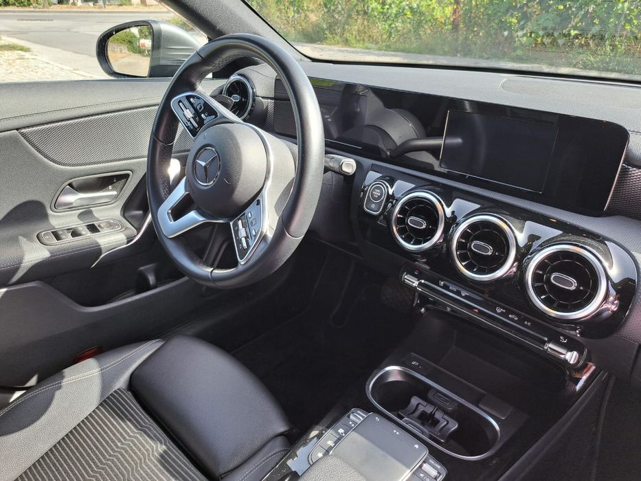 Mercedes CLA 200