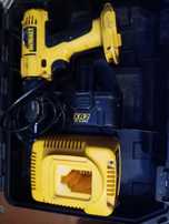 Máquina aparafusadora DeWalt