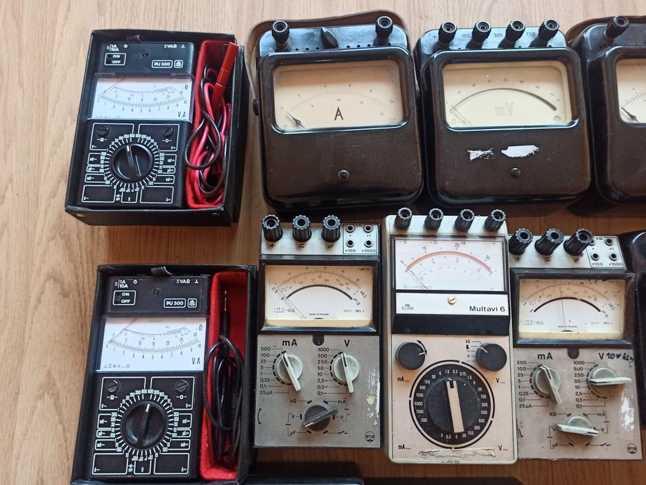 Miernik multimetr 14 sztuk plus 2 wskaźniki