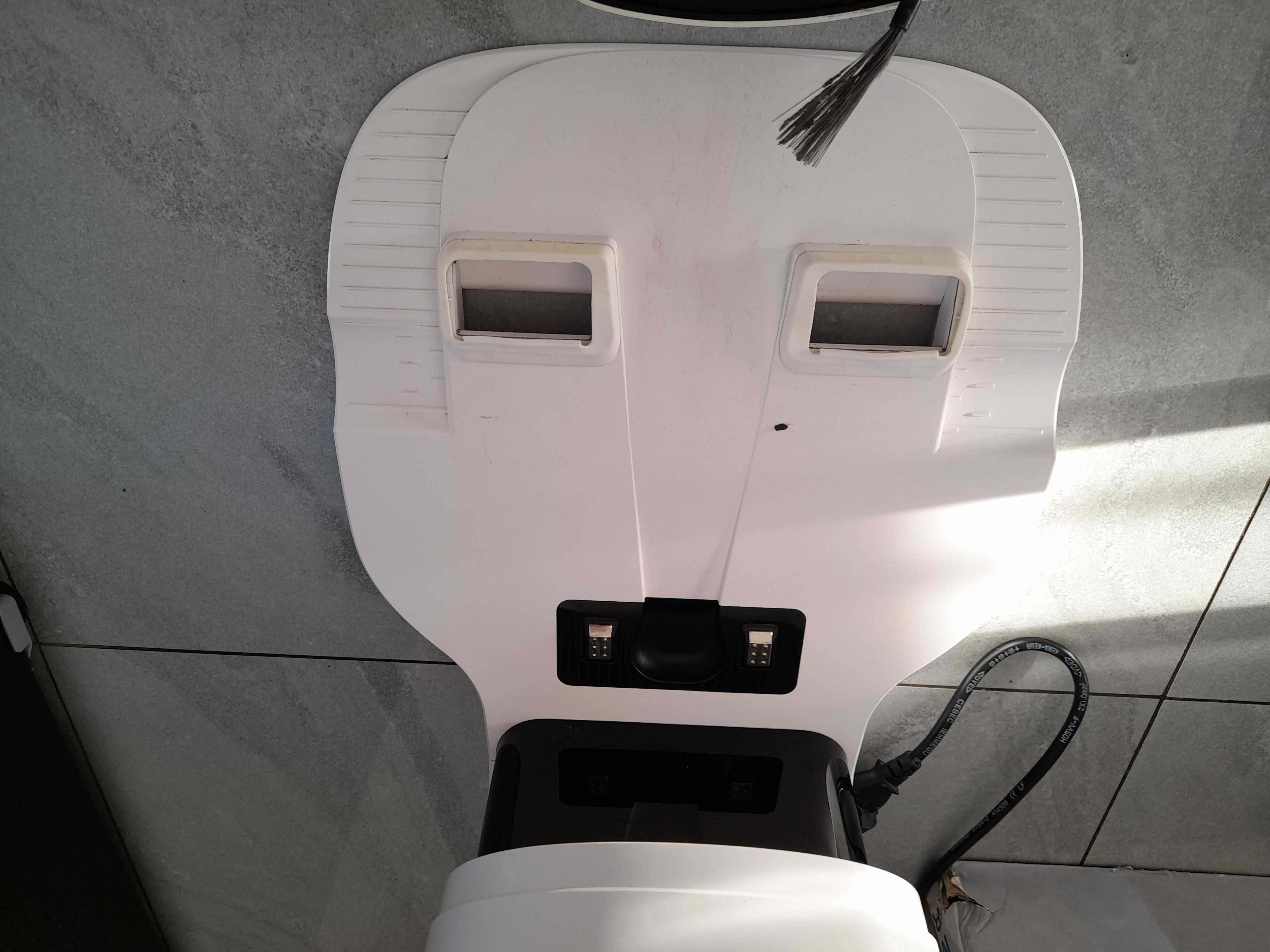 ECOVACS DEEBOT N8 PRO+ robot odkurzający ze stacją ssącą